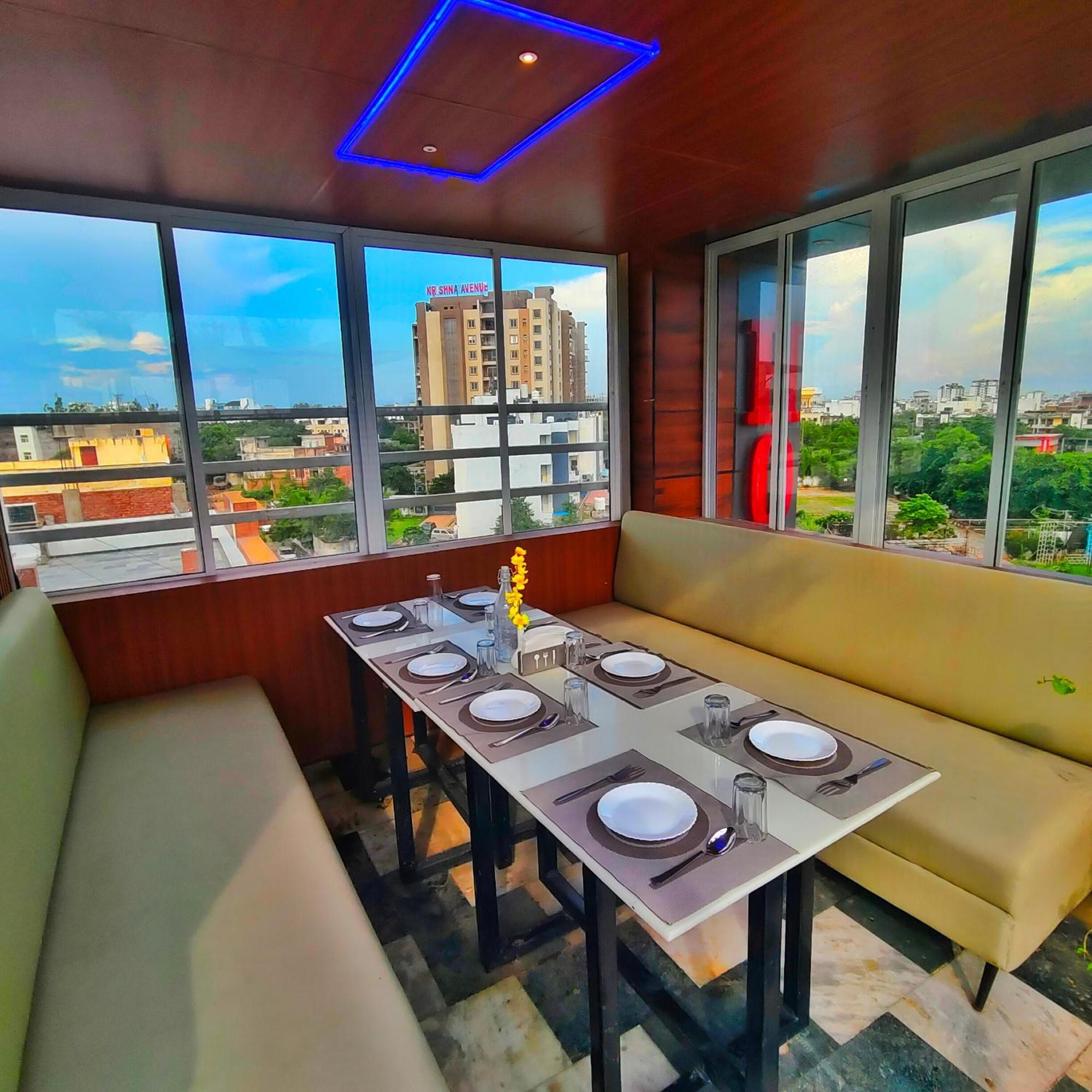 Hotel Taste Of India Агра Экстерьер фото