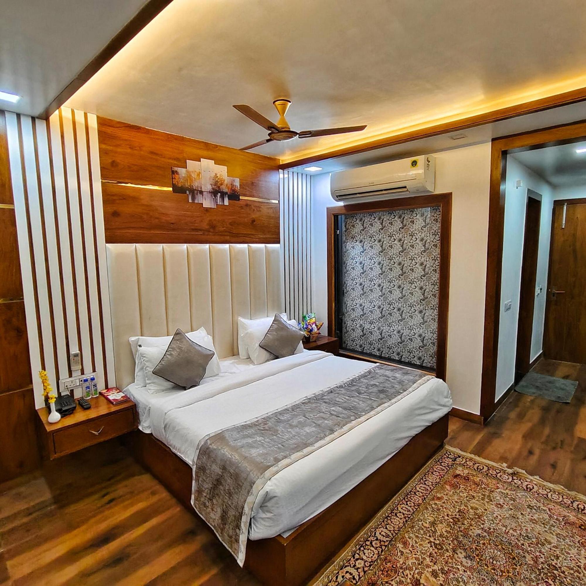 Hotel Taste Of India Агра Экстерьер фото